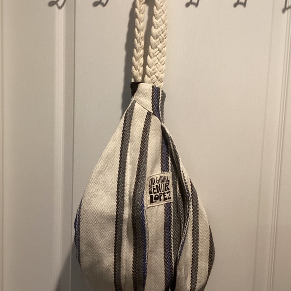 NWOT ORIGINAL SENOR LOPEZ Baja Sling Bag - Chimi Blue - Picture 1 of 4